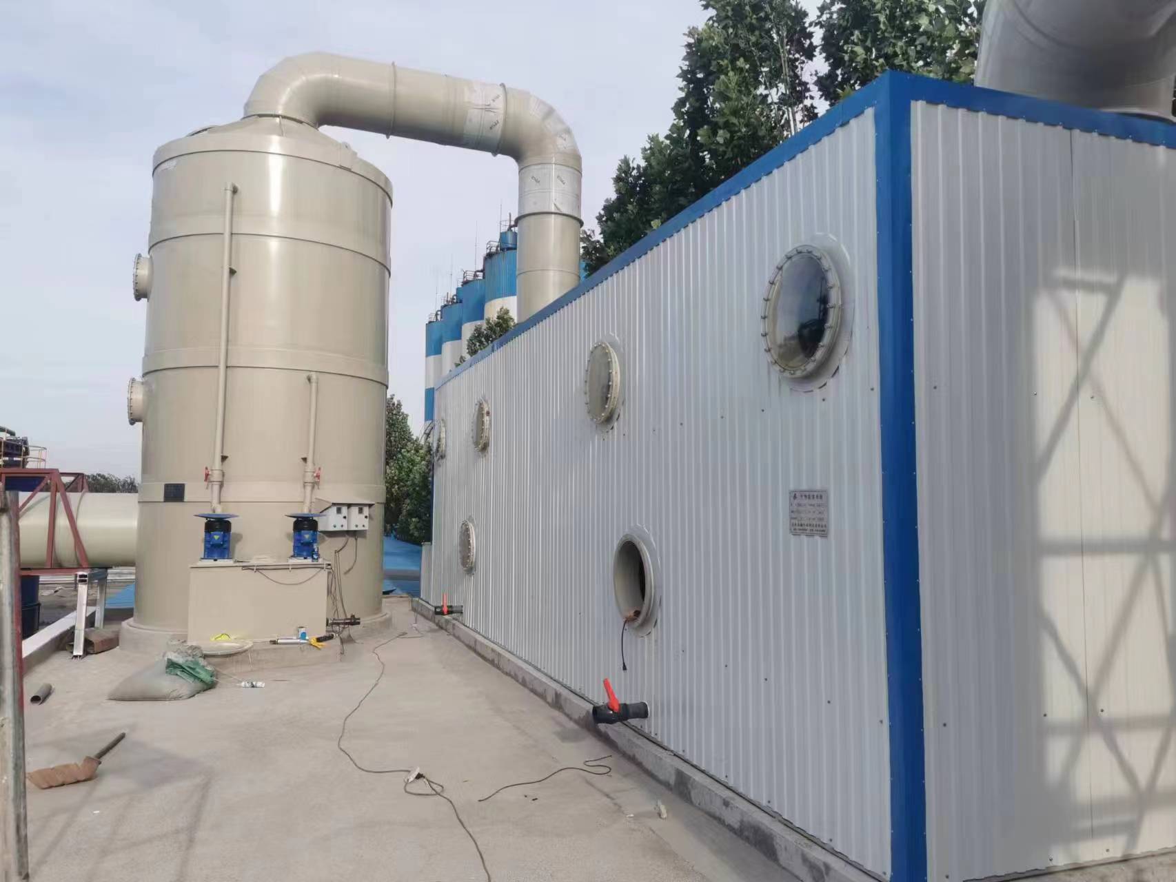 pp噴淋塔廢氣處理設(shè)備是怎樣處理廢氣的？